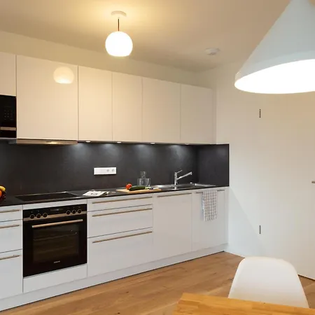 Theresie Lägenhet München